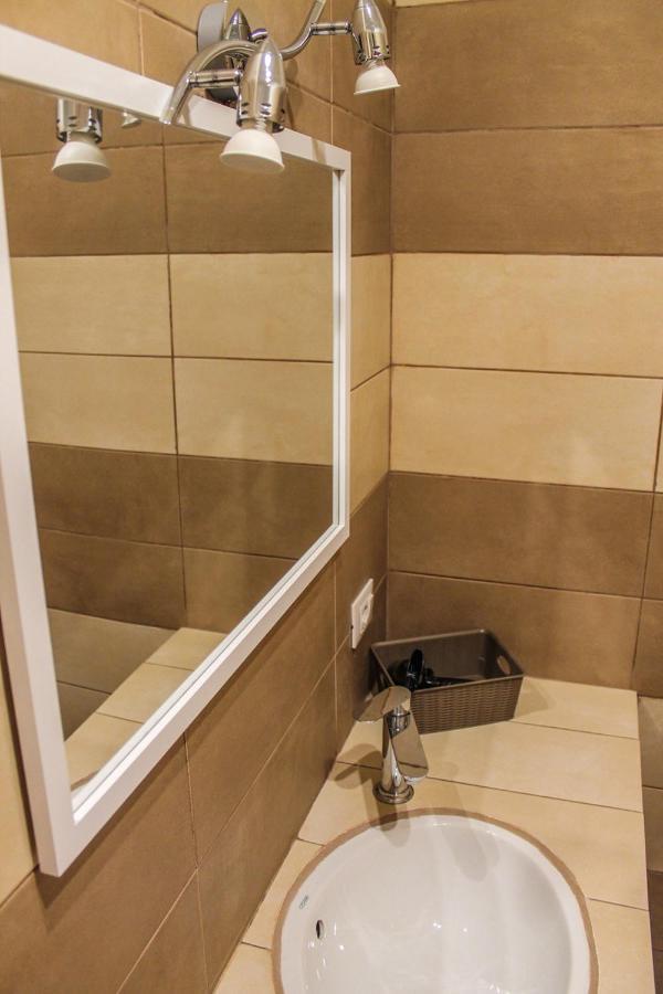 Alexander House Hotel Палермо Екстериор снимка