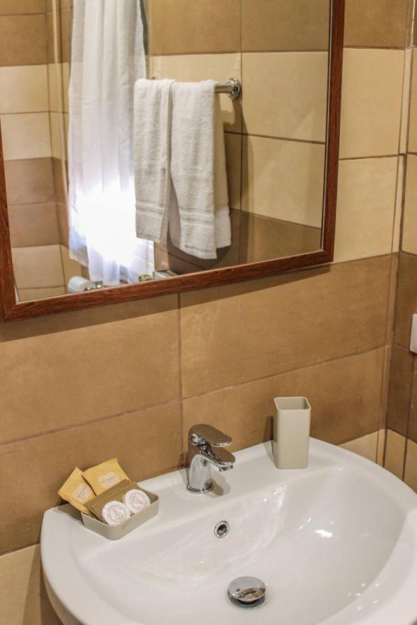 Alexander House Hotel Палермо Екстериор снимка